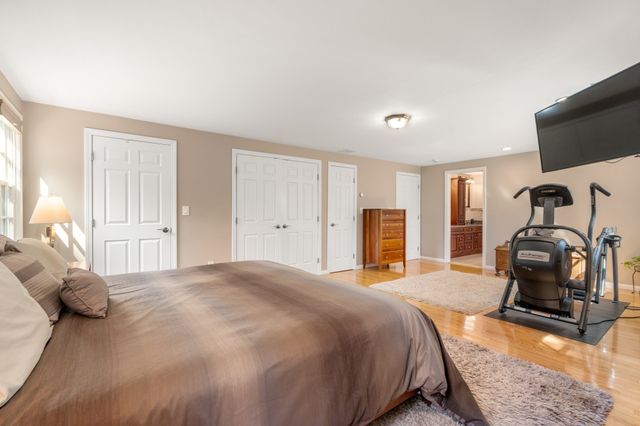 36 Standish Road, Needham, MA 02492