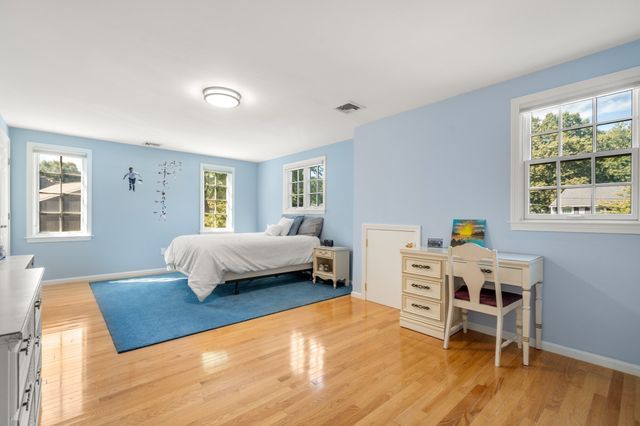 36 Standish Road, Needham, MA 02492
