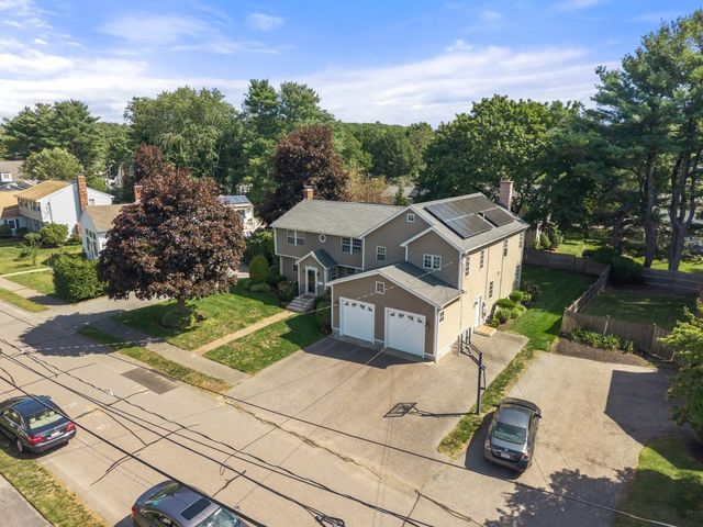 36 Standish Road, Needham, MA 02492