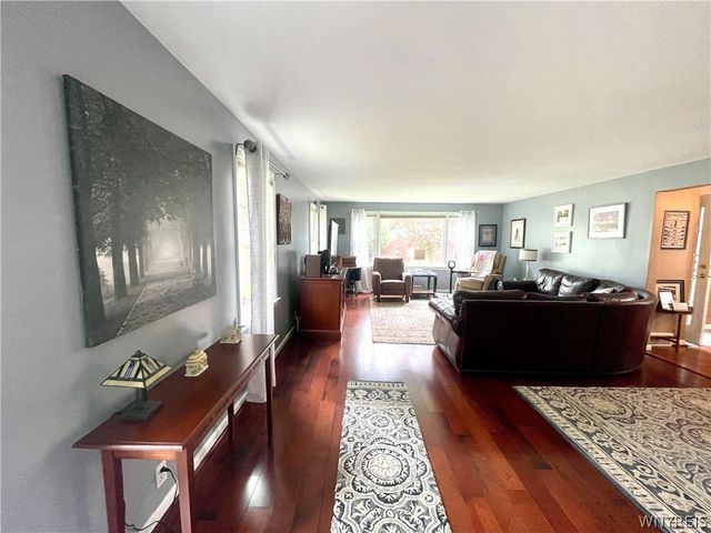 197 Hi View, West Seneca, NY 14224