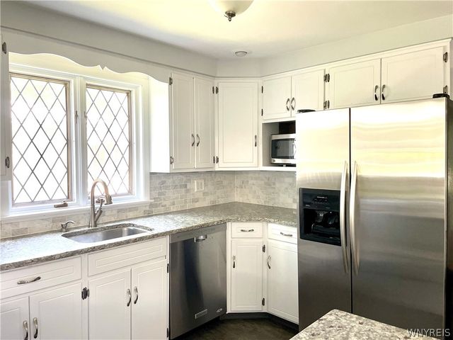 197 Hi View, West Seneca, NY 14224