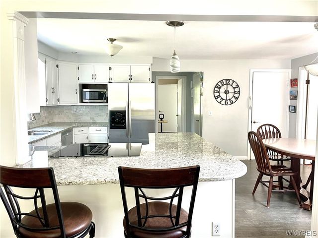 197 Hi View, West Seneca, NY 14224