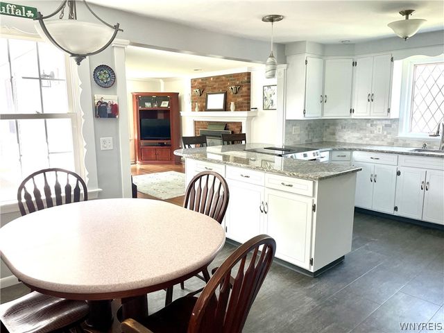 197 Hi View, West Seneca, NY 14224