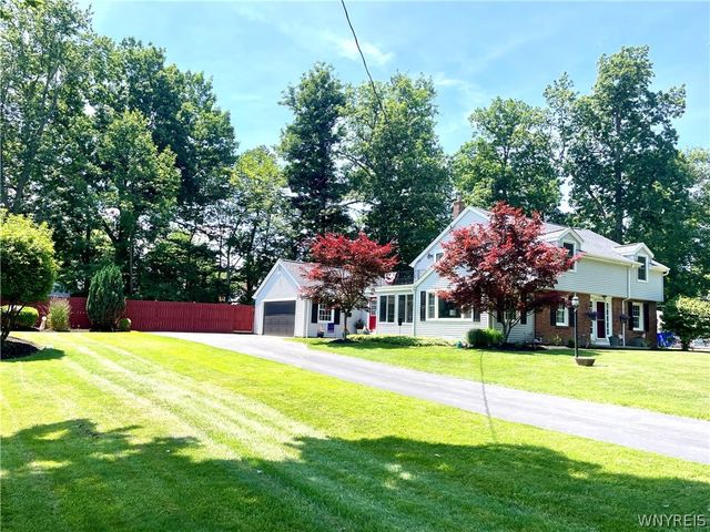 197 Hi View, West Seneca, NY 14224