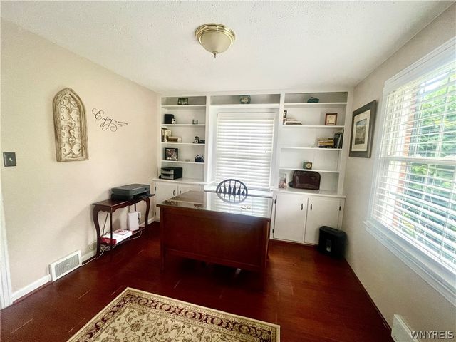197 Hi View, West Seneca, NY 14224