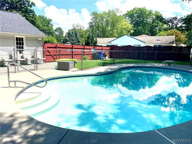 197 Hi View, West Seneca, NY 14224