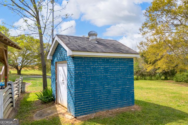 450 N Clarks Creek Road, Martin, GA 30557