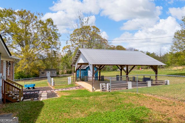 450 N Clarks Creek Road, Martin, GA 30557