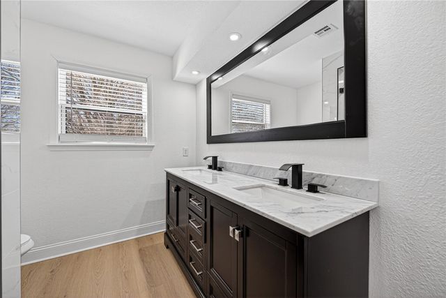 109 Ruth Lane, Rogers, AR 72756