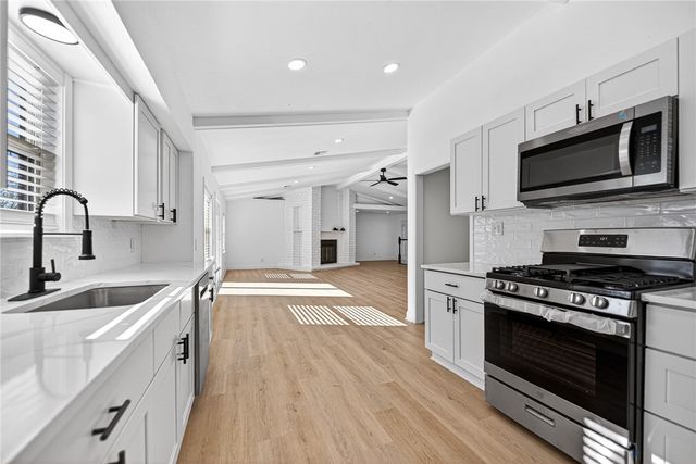 109 Ruth Lane, Rogers, AR 72756