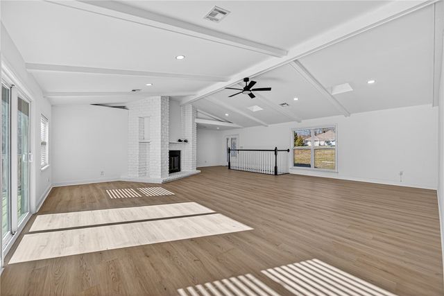 109 Ruth Lane, Rogers, AR 72756