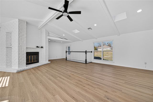 109 Ruth Lane, Rogers, AR 72756