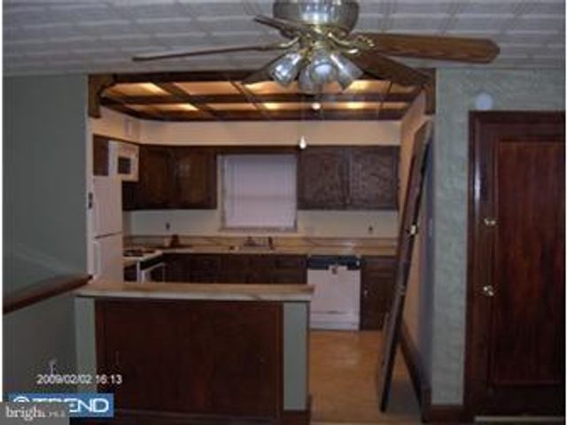 2204 S 23RD ST, Philadelphia, PA 19145