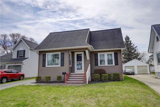 79 Pomona Dr, Greece, NY 14616