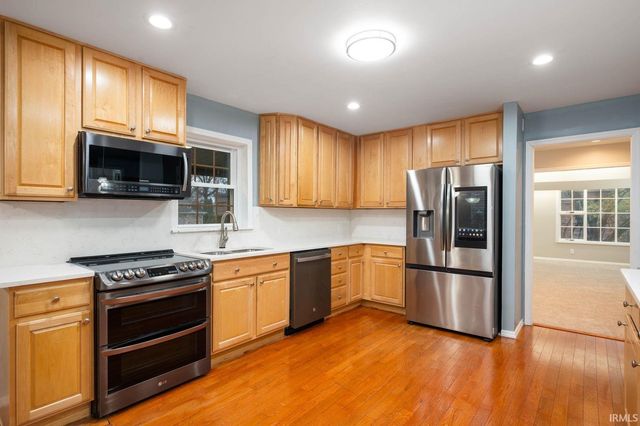 2508 W Twickingham Drive, Muncie, IN 47304