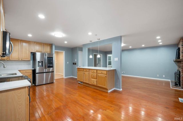 2508 W Twickingham Drive, Muncie, IN 47304