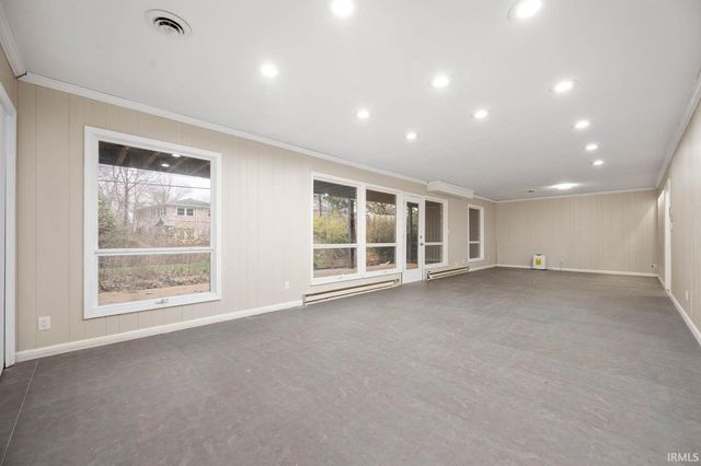 2508 W Twickingham Drive, Muncie, IN 47304