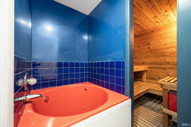 2508 W Twickingham Drive, Muncie, IN 47304