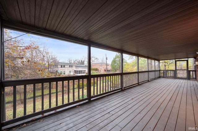 2508 W Twickingham Drive, Muncie, IN 47304