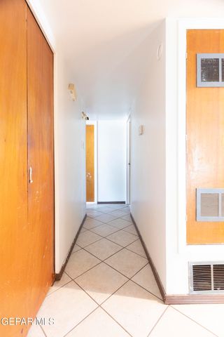 5828 FLOUNDER, El Paso, TX 79924