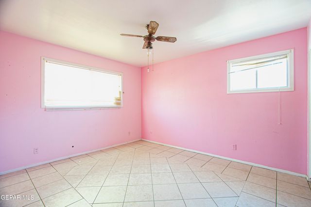 5828 FLOUNDER, El Paso, TX 79924