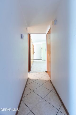 5828 FLOUNDER, El Paso, TX 79924