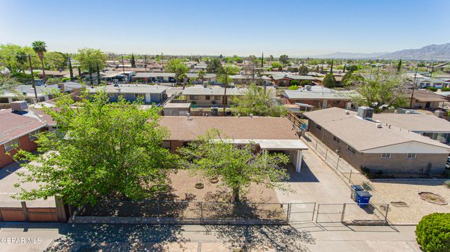 5828 FLOUNDER, El Paso, TX 79924