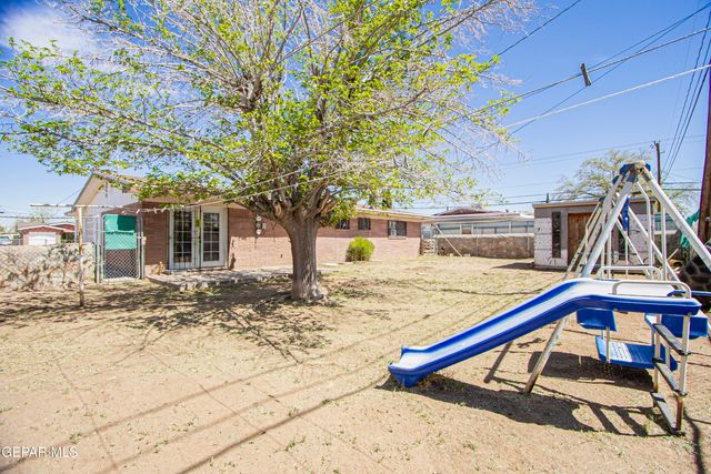 5828 FLOUNDER, El Paso, TX 79924