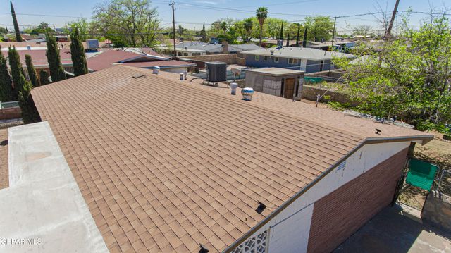 5828 FLOUNDER, El Paso, TX 79924