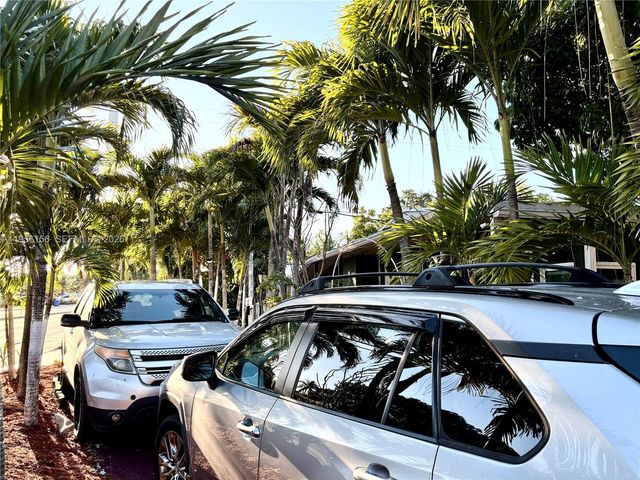 6103 Southgate Blvd, Margate, FL 33068