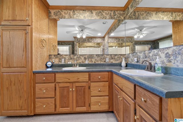 206 CARDINAL LANE NW, Jacksonville, AL 36265