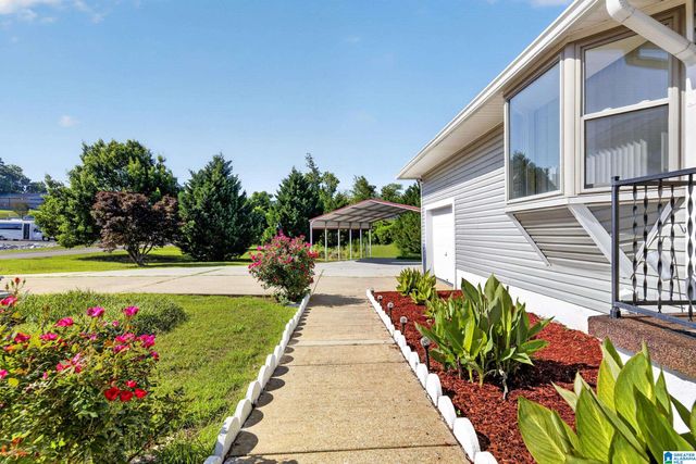 206 CARDINAL LANE NW, Jacksonville, AL 36265