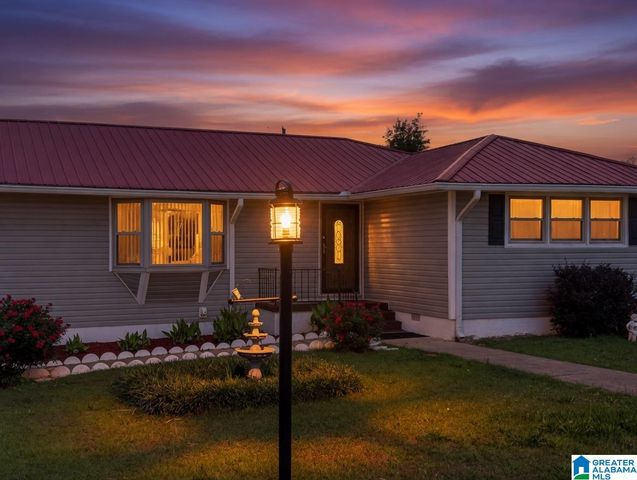 206 CARDINAL LANE NW, Jacksonville, AL 36265