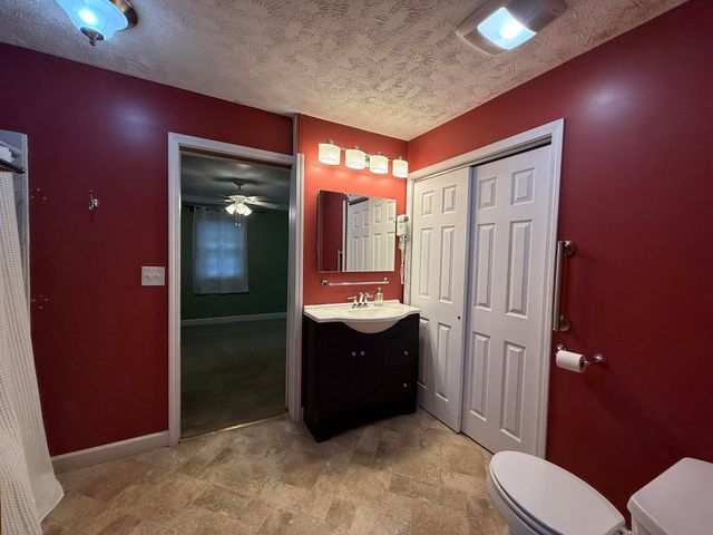 93 Green Acres Drive, Monticello, KY 42633