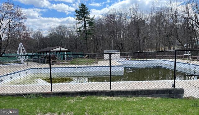 8829 FAIRHAVEN AVE, Upper Marlboro, MD 20772