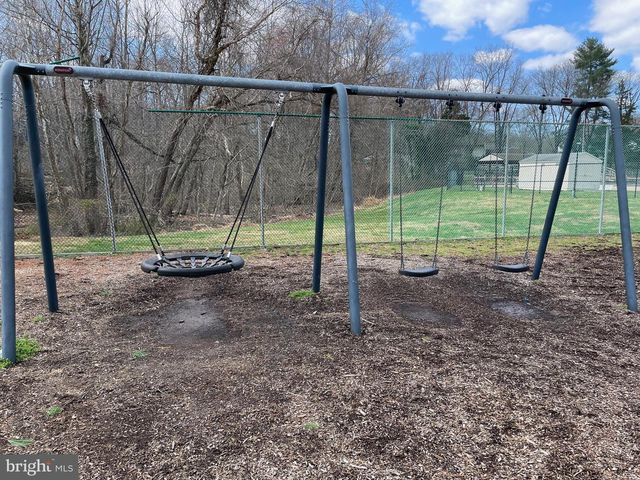 8829 FAIRHAVEN AVE, Upper Marlboro, MD 20772