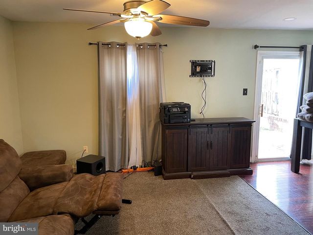 8829 FAIRHAVEN AVE, Upper Marlboro, MD 20772