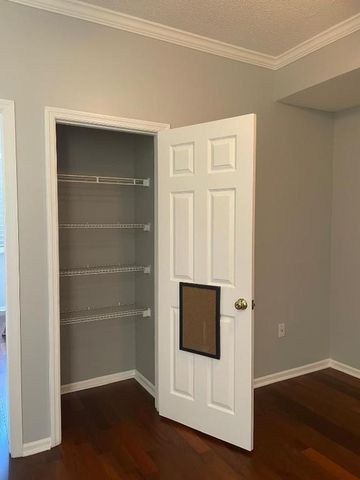 2080 Greenview Shores Boulevard 413, Wellington, FL 33414