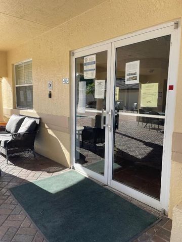 2080 Greenview Shores Boulevard 413, Wellington, FL 33414