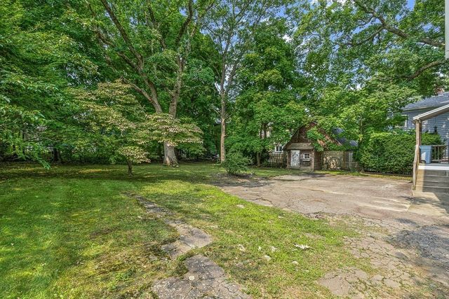 239 Park Avenue, Arlington, MA 02476