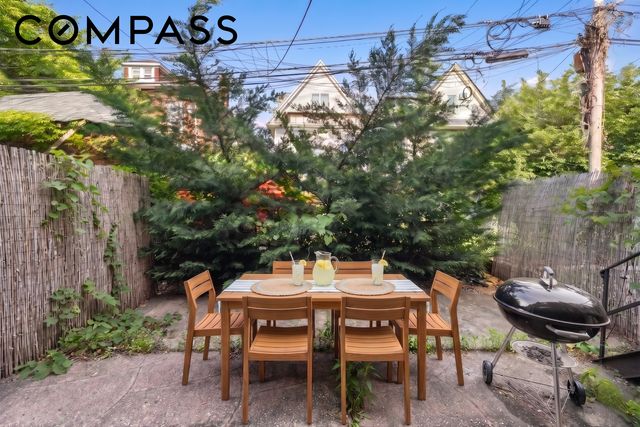1469 E 16th Street, New York City, NY 11230