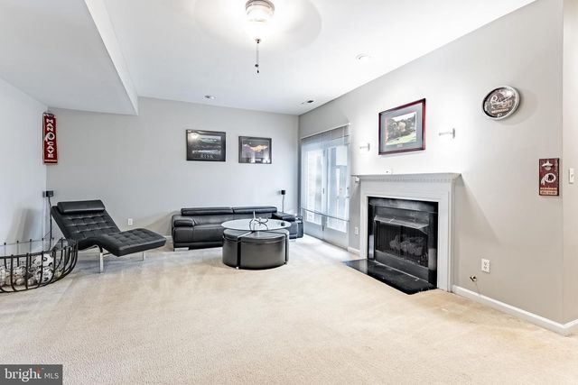 43738 CLEMENS TER, Ashburn, VA 20147