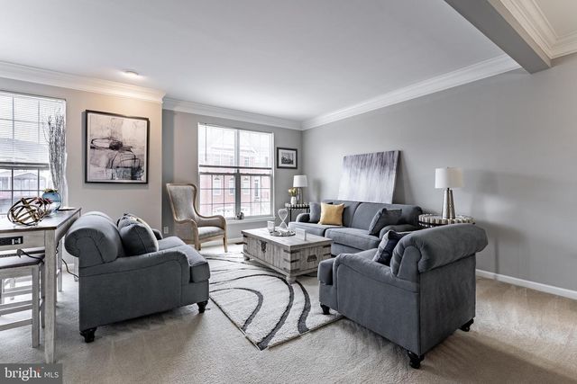 43738 CLEMENS TER, Ashburn, VA 20147