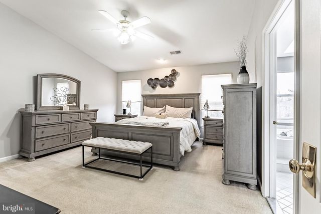 43738 CLEMENS TER, Ashburn, VA 20147