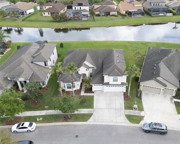 19305 YELLOW CLOVER DRIVE, Tampa, FL 33647