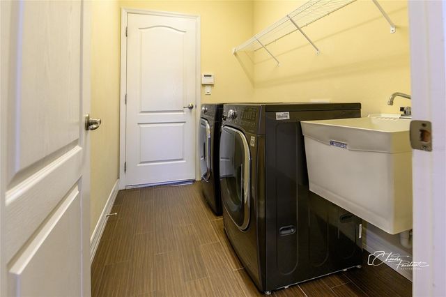 19305 YELLOW CLOVER DRIVE, Tampa, FL 33647