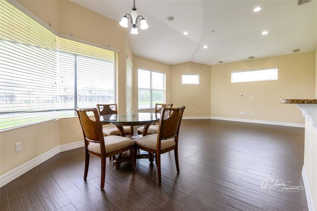 19305 YELLOW CLOVER DRIVE, Tampa, FL 33647