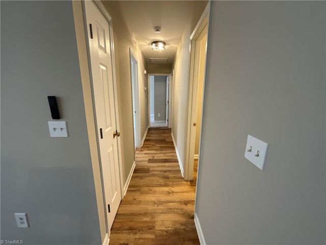 1019 N Manor Drive, High Point, NC 27260