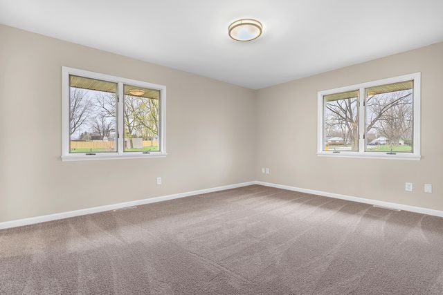 7601 Washington Court, Merrillville, IN 46410