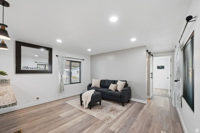 745 W MONTE DEL ORO, Taylorsville, UT 84123